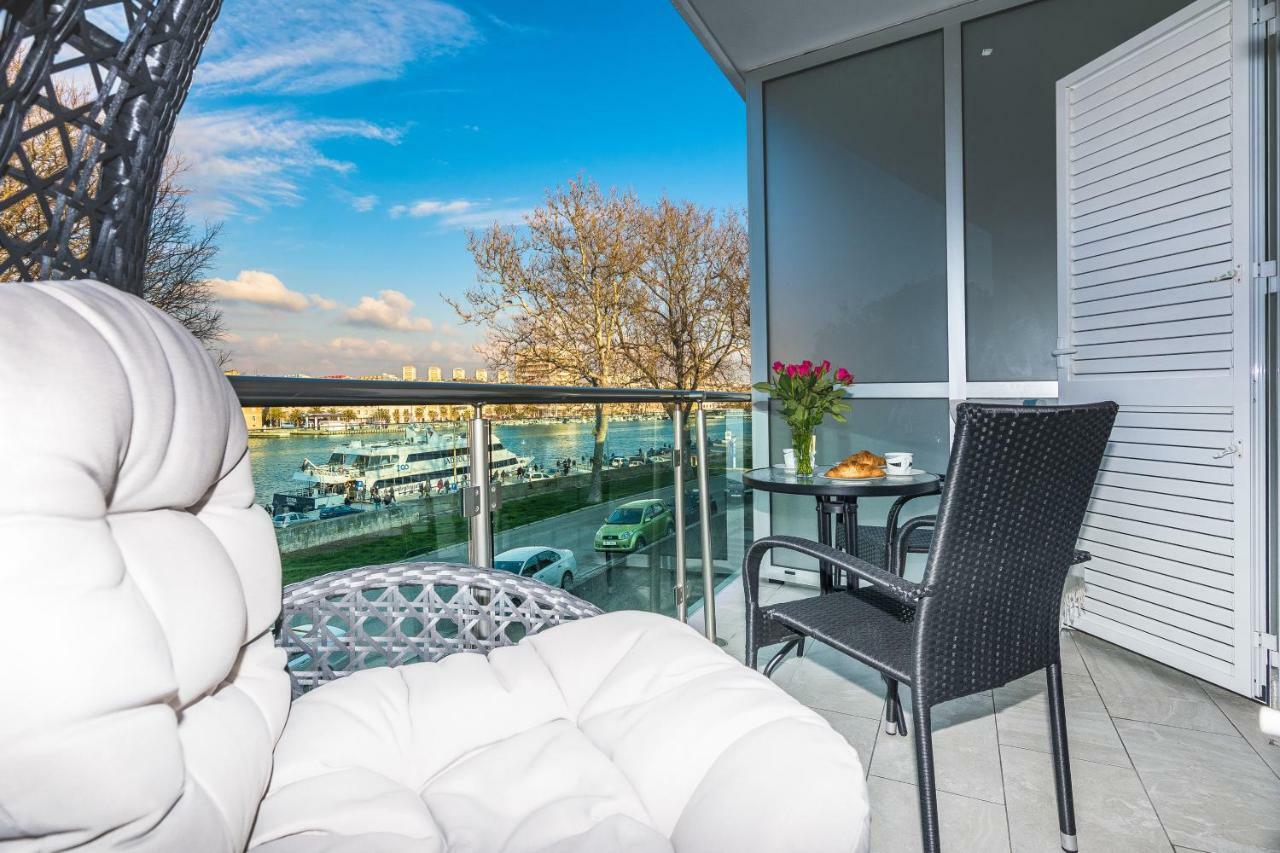 Lavender Apt. W. Balcony In Old Town Zadar Exterior foto